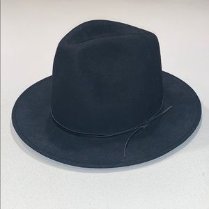 Black Wool Hat